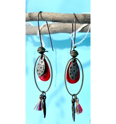 Boucles d'oreilles ethniques "les classiques de Lyly" avec décorations breloques et perles